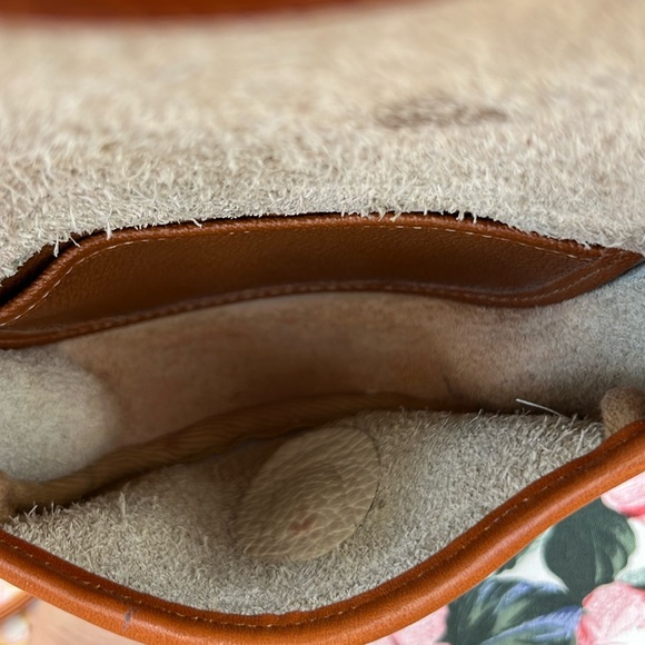 🦆 Dooney and Bourke Calvary bag- Vintage - Picture 7 of 12